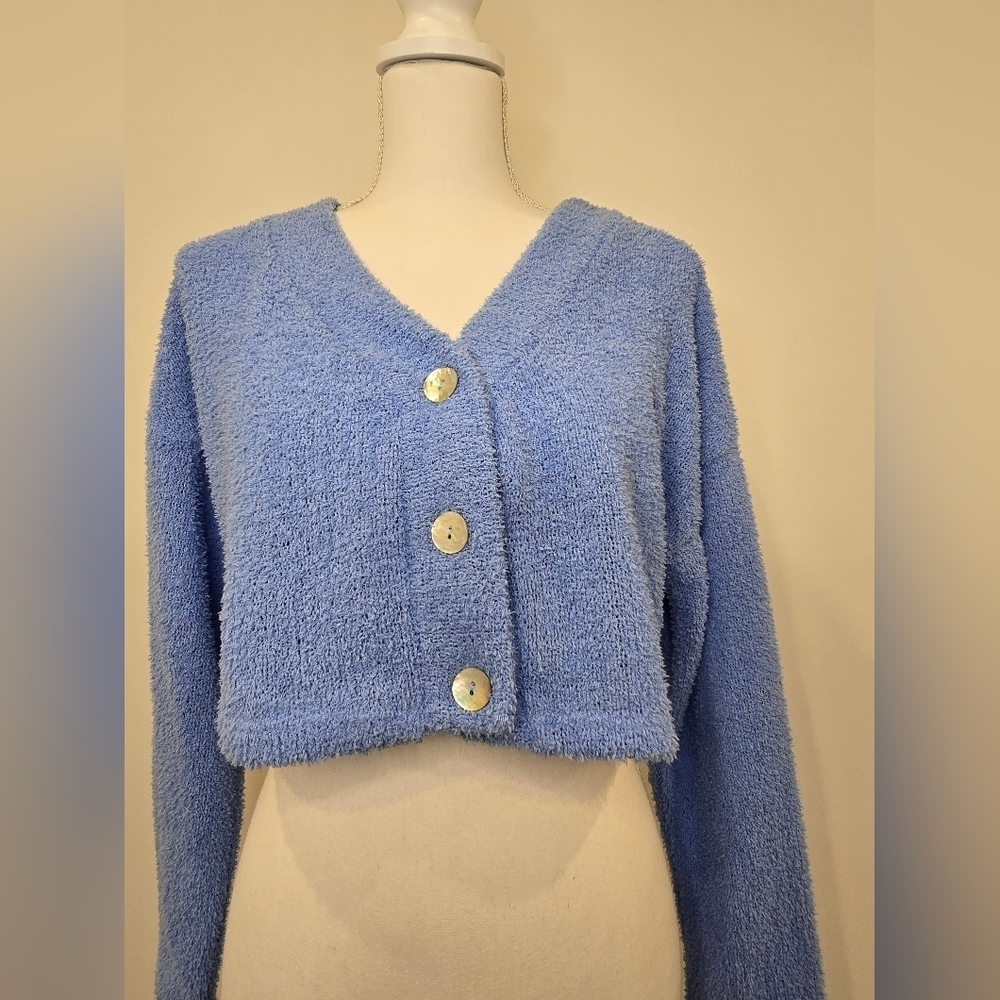 NWT Blue V-Neck Button-Up Women Sweater - Picture 6 of 9